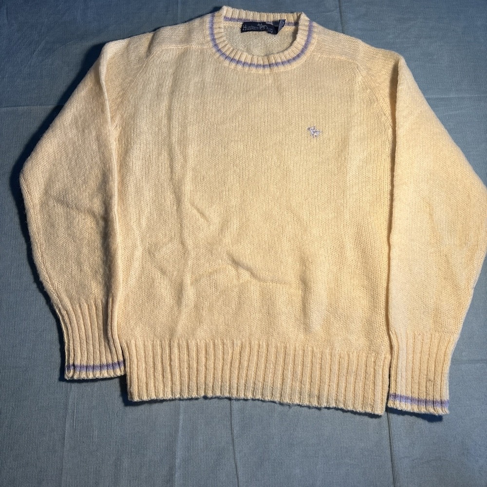 Hunters Run Shetland Wool Sweater Medium Yellow Purple Stripe Vintage Crewneck